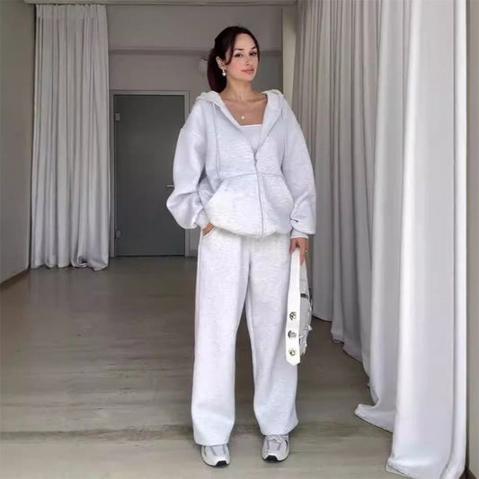 Modetopp med huva och joggingbyxor i två delar för damer