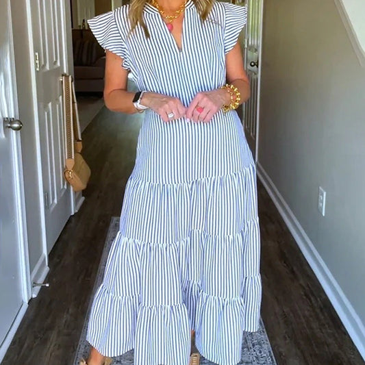 🏖️Sommarrea 49% RABATT🌼Randig midiklänning med volanger och skikt i dammodell