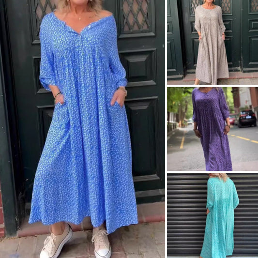 Damklänning med knappslå, 3/4-ärmar och prickigt mönster