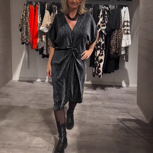 🔥✨Stilfull midi-klänning med V-ringning och glitter för kvinnor