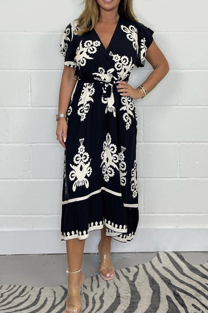 Sommar Ruffle Sleeves Tie V-Neck Klänning För Plus Size Flickor