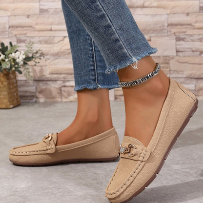 Chica och bekväma loafers för kvinnor