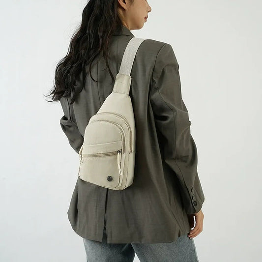 Snygg crossbody-midjeväska