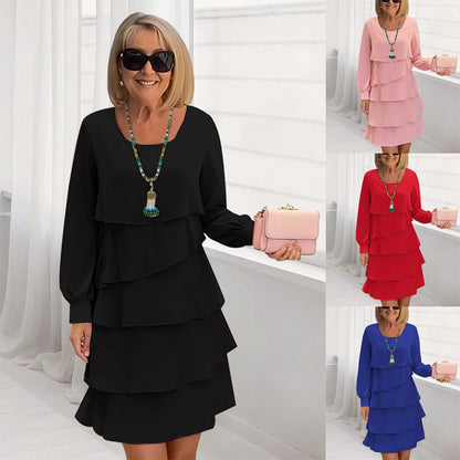 Långärmad klänning med lager på lager och volanger för kvinnor