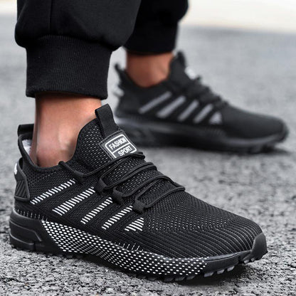 Andningsbara sneakers i mesh för herr