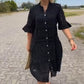 Damklänning med spets och knappar