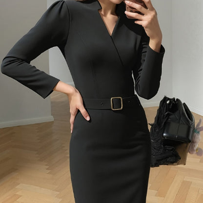 ✨Eleganta nyheter!💃Elegant V-ringad slim fit-klänning för damer