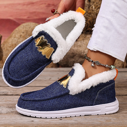 Möjliga slip-on-skor för kvinnor med mysig foder i fuskpäls