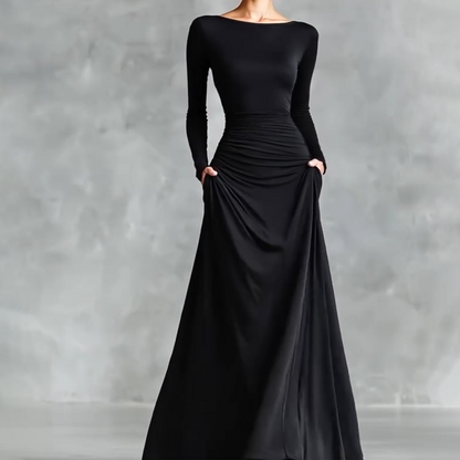 Damklänning med båtringning och långa ärmar