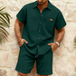 Set med kortärmad skjorta och shorts i våffelstickat för herr