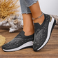 Slip-on-sneakers för damer med strass och fjärilsmotiv