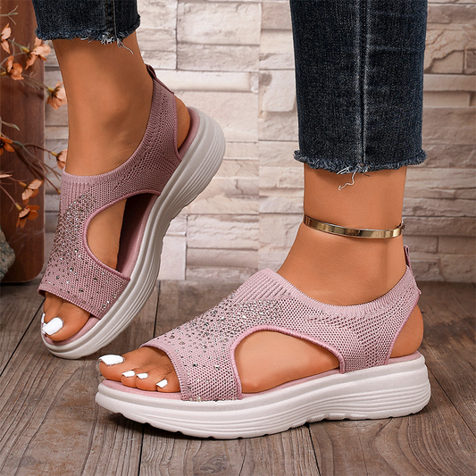 👡✨ Glittrande stickade platåsandaler