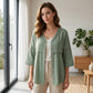 👚Damblus med V-ringning, spetskant och knappar – En elegant vardagsblus✨