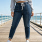 Damjeans med elastisk midja och fickor